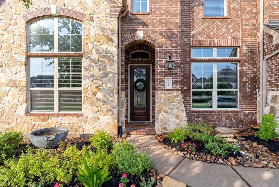 Photo of 915 Holly Chapple Drive