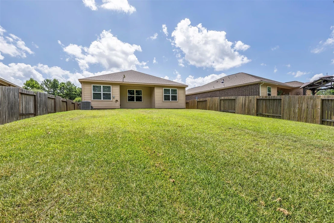 Photo of 7622 Dragon Pearls Lane