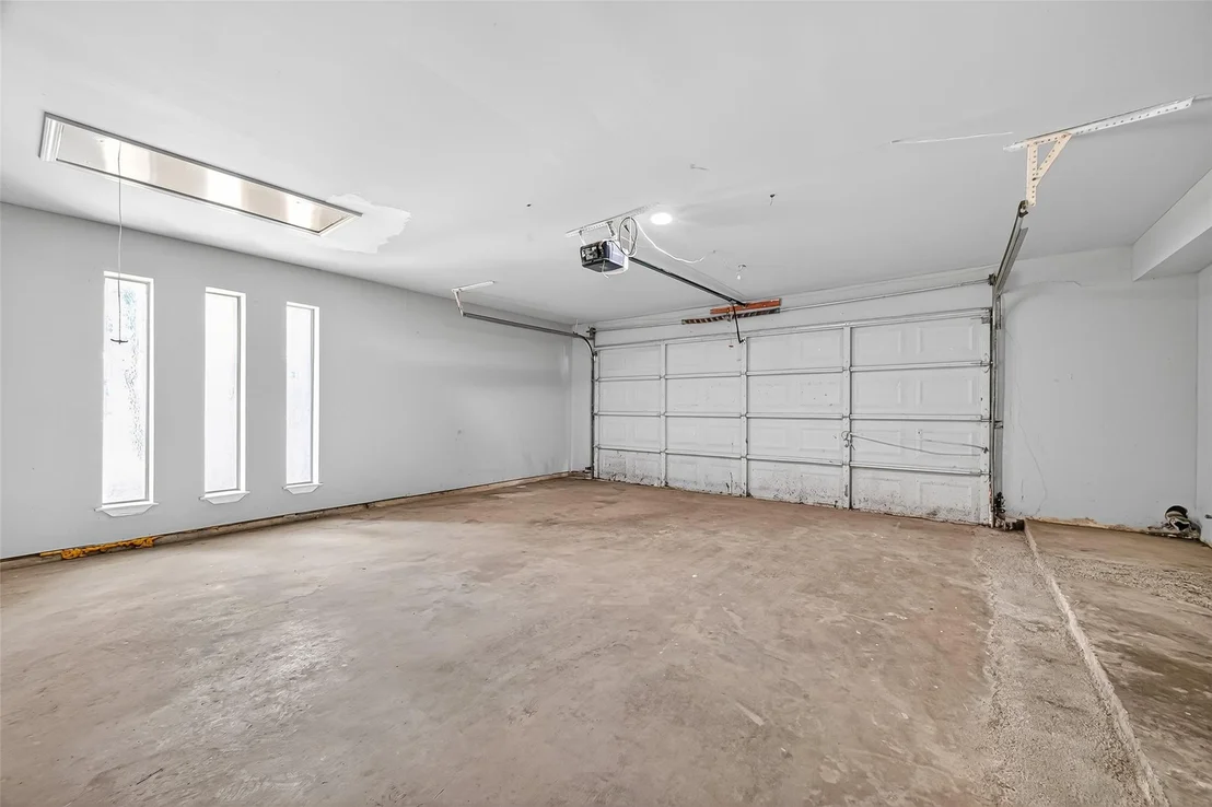 Photo of 5054 Pine Cliff Drive