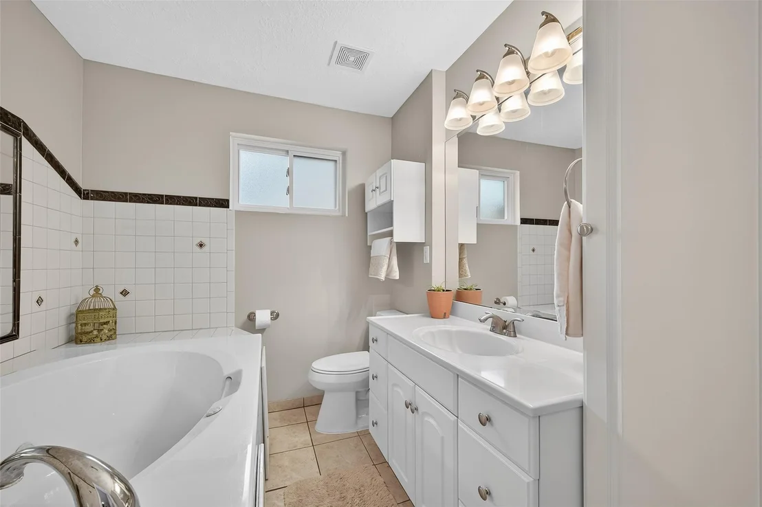 Photo of 3407 Long Shadows St
