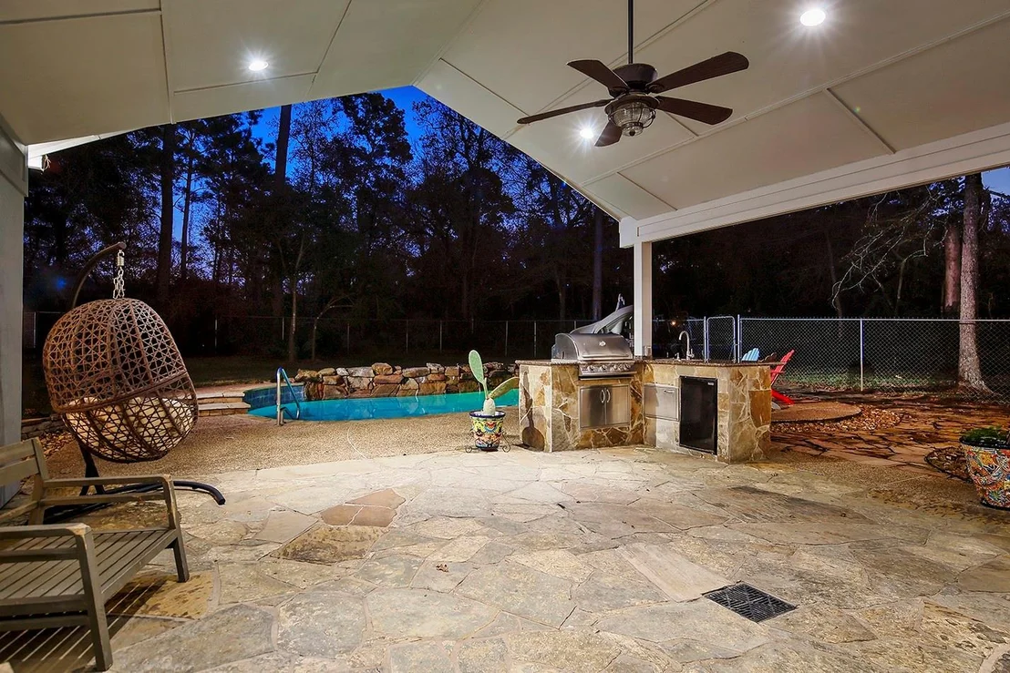 Photo of 44 Lake Forest Circle