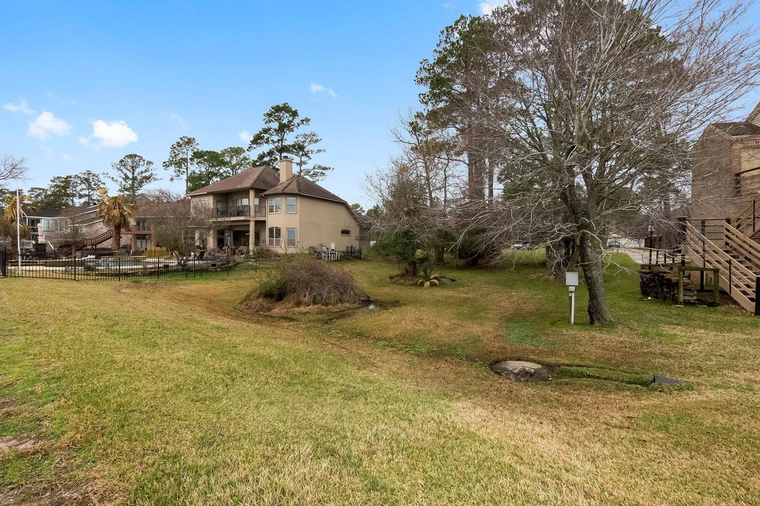 Photo of 11823 Thoreau Drive