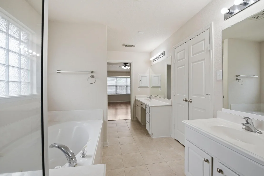 Photo of 1318 Diamante Drive