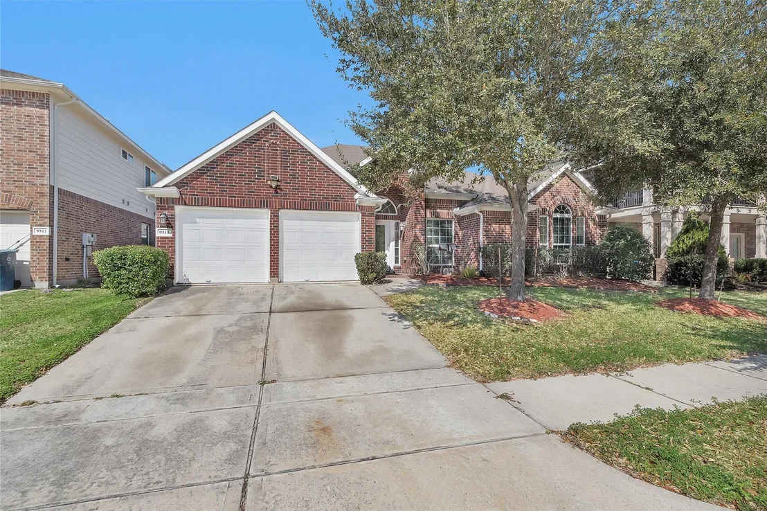 Photo of 9515 Alabaster Oaks Lane