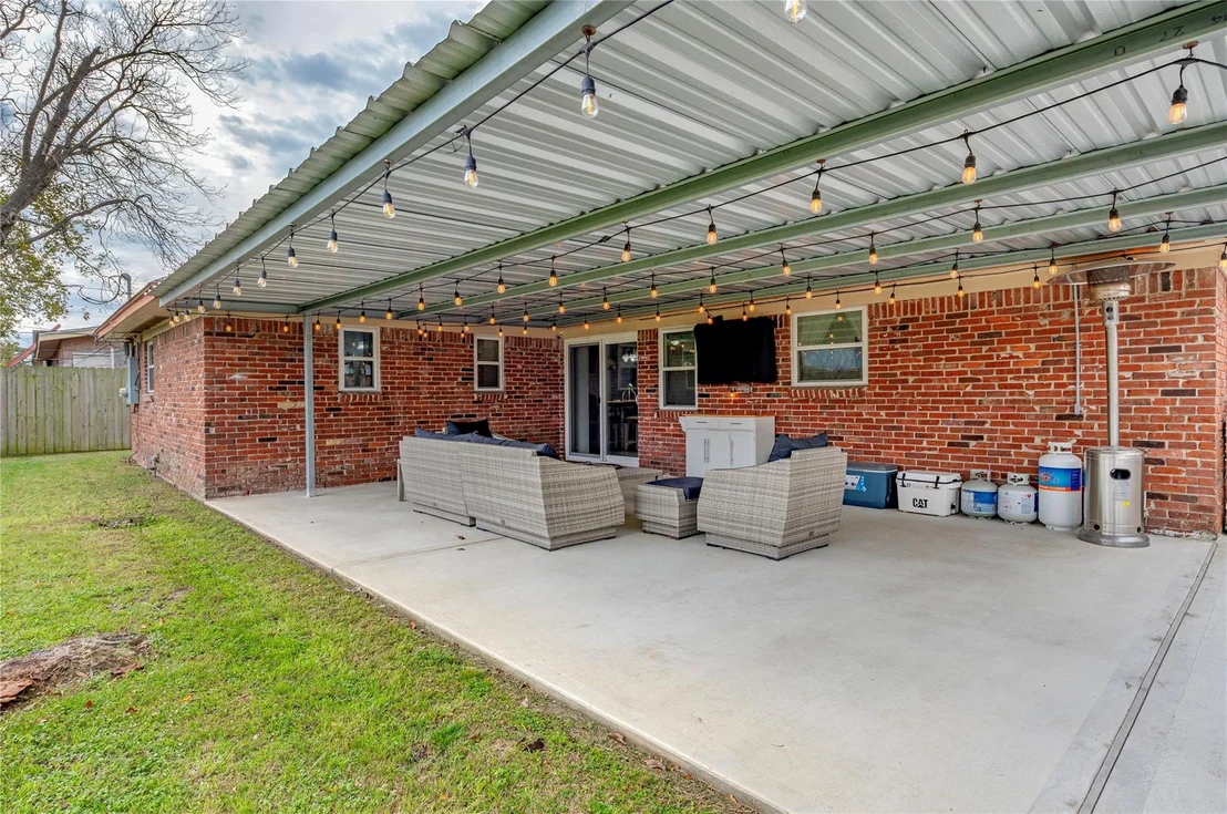 Photo of 2409 Raspberry Lane