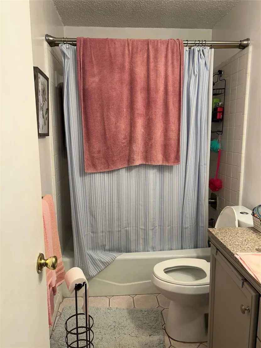 Photo of 414 Buttonwood Drive