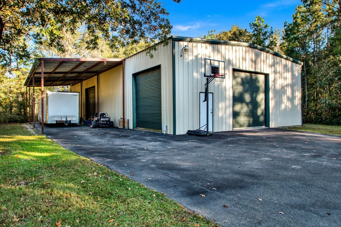 Photo of 33402 Hillside Drive