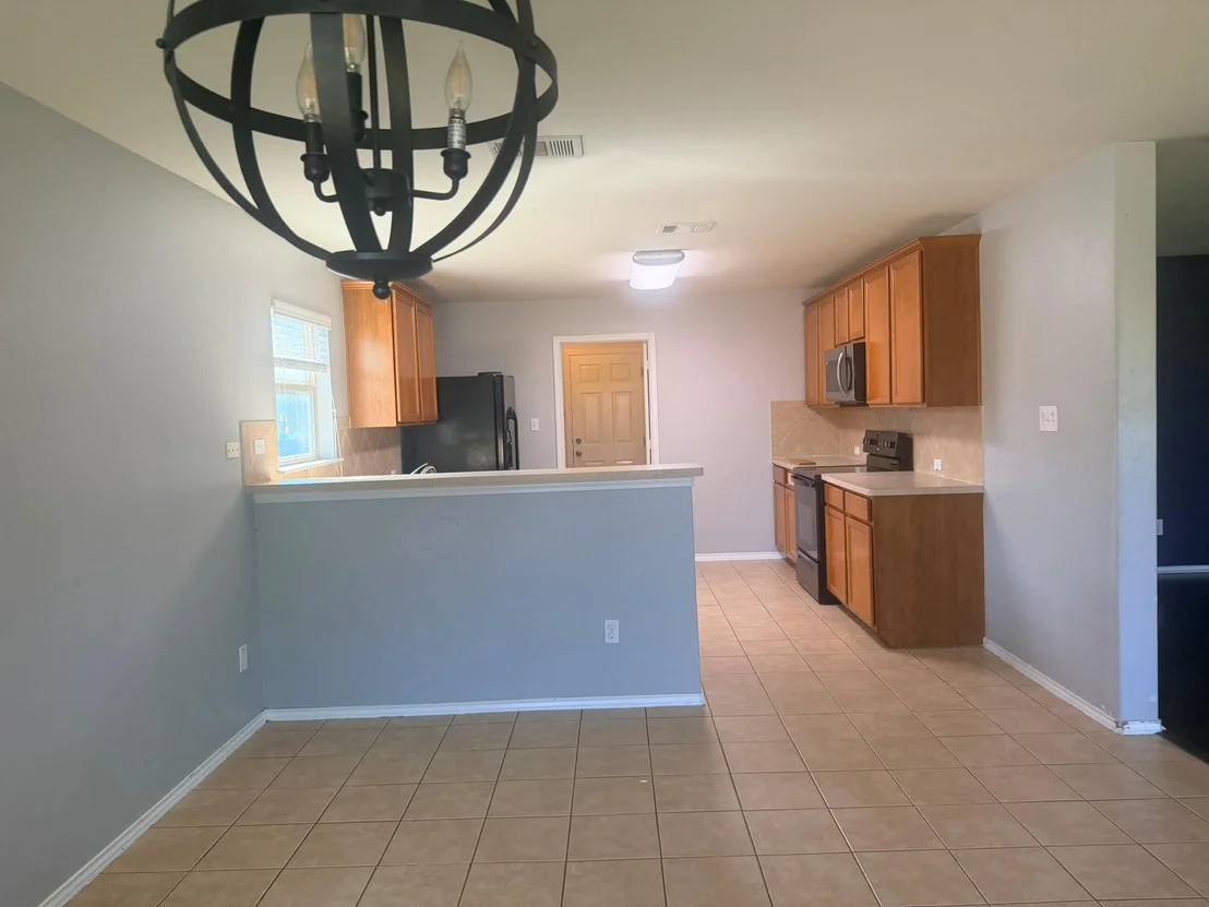 Photo of 316 Housefinch Loop