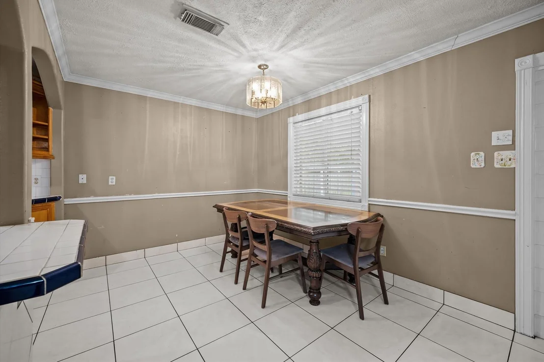 Photo of 1322 Saddle Rock Drive