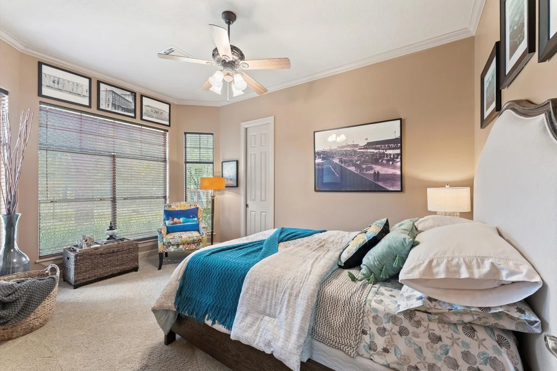 Photo of 9722 Crestwater Circle