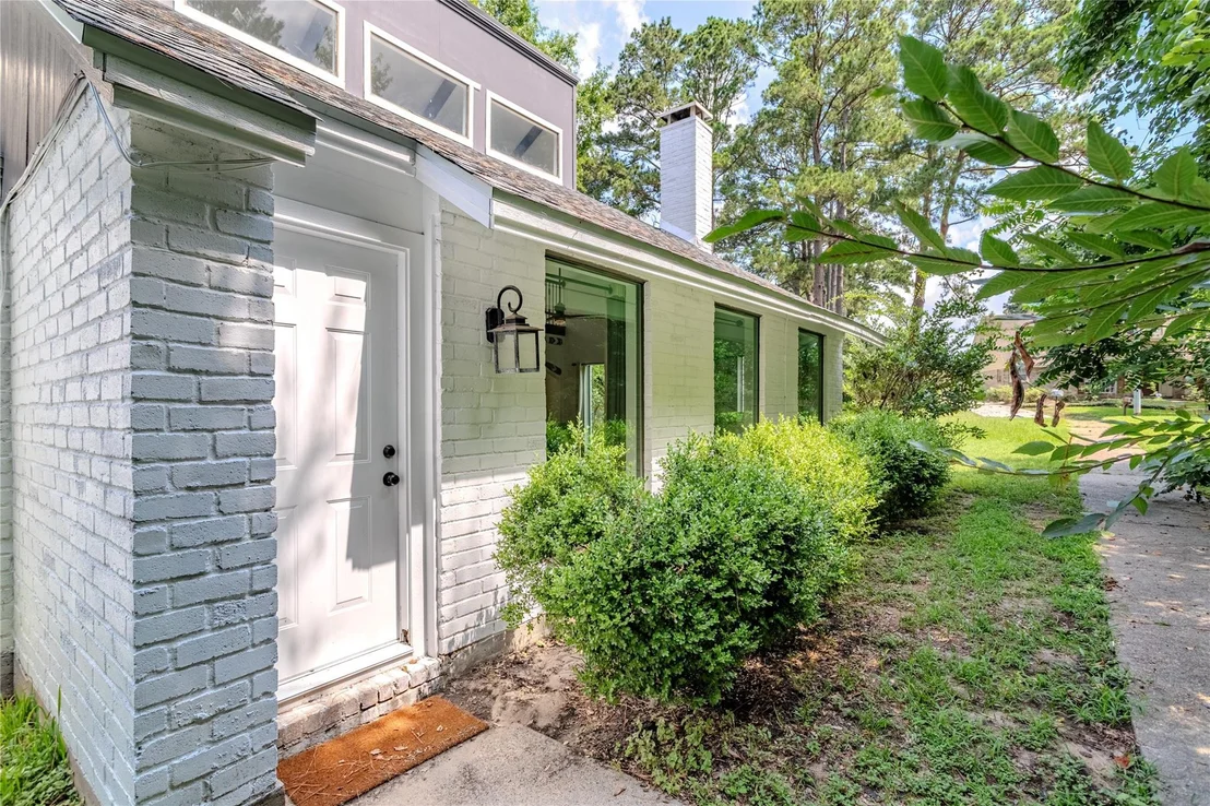 Photo of 129 Springs Edge Drive