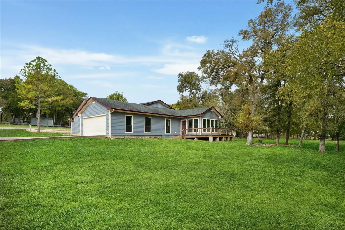 Photo of 3477 Bradley Lane