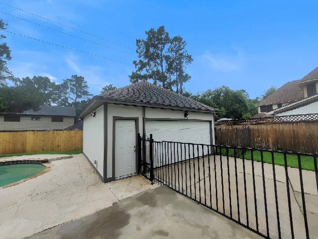 Photo of 6111 Hampton Way Court