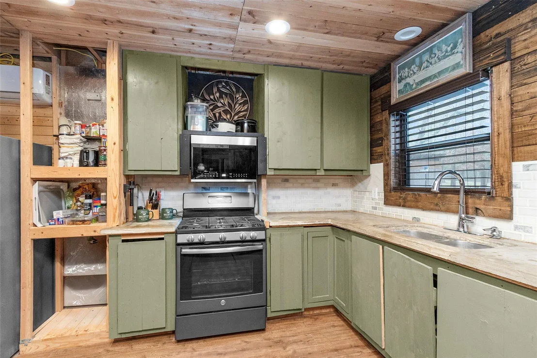 Photo of 7261 Forest Hills Drive