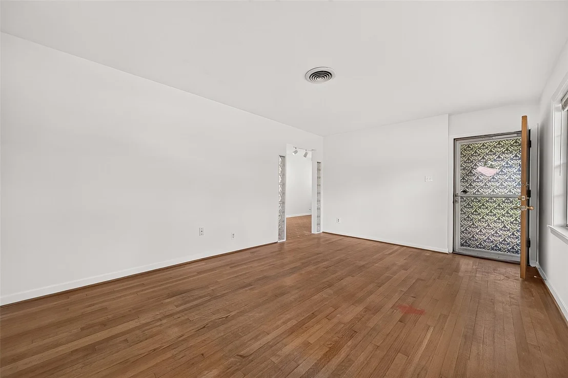 Photo of 5211 Lamonte Lane