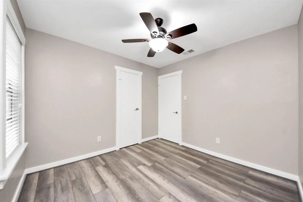 Photo of 2914 Silver Falls Drive