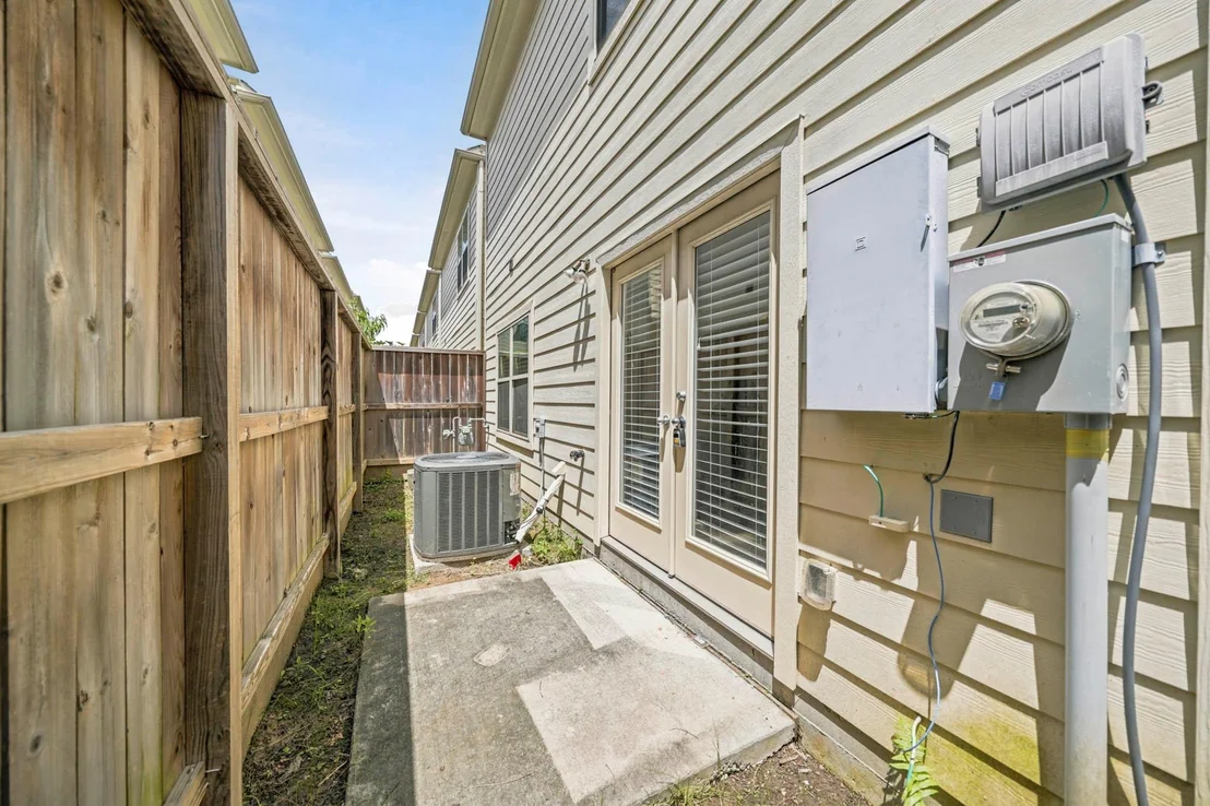 Photo of 11516 Main Maple Drive