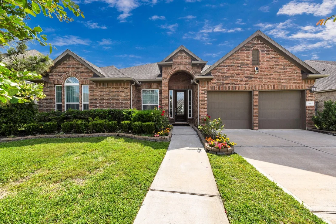 Photo of 2003 Highland Meadows Drive