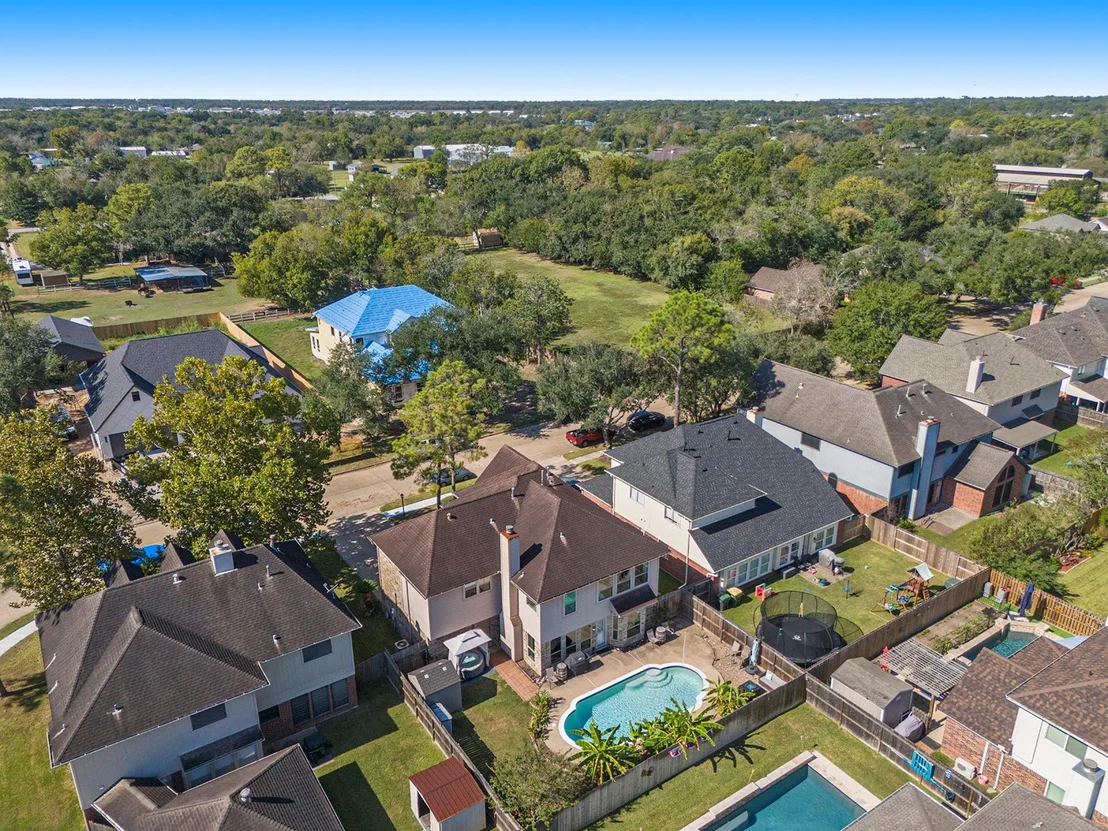 Photo of 1003 Glenview Drive