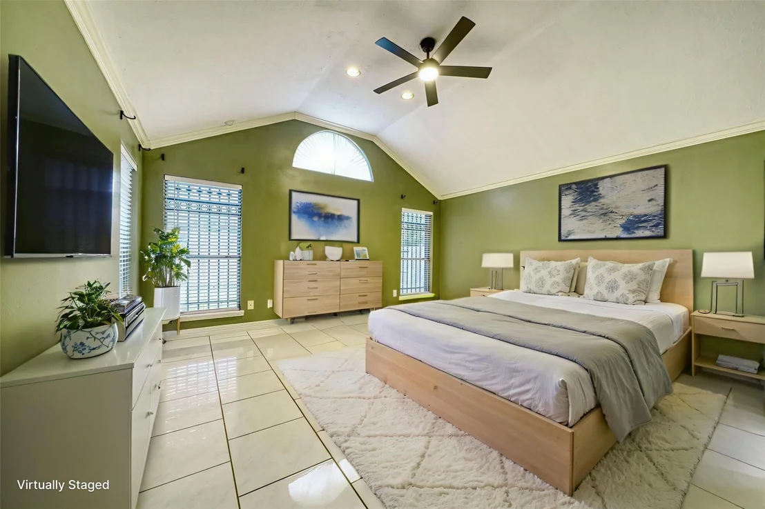 Photo of 8942 Norham Drive