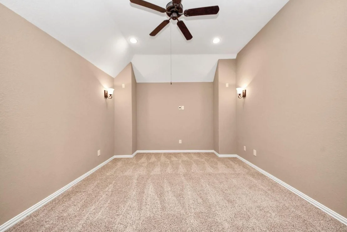 Photo of 102 Stonecrop Place