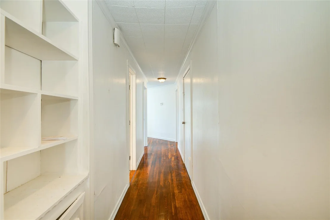 Photo of 200 Riley Road