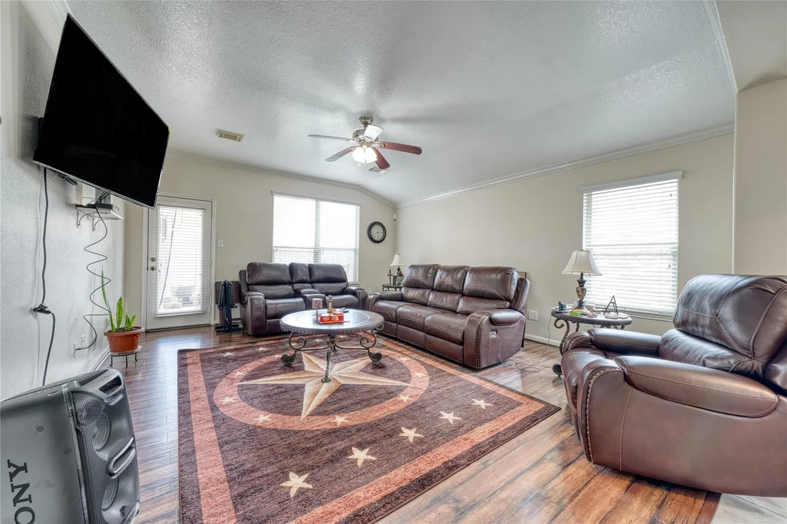 Photo of 23119 Sawmill Cross Lane