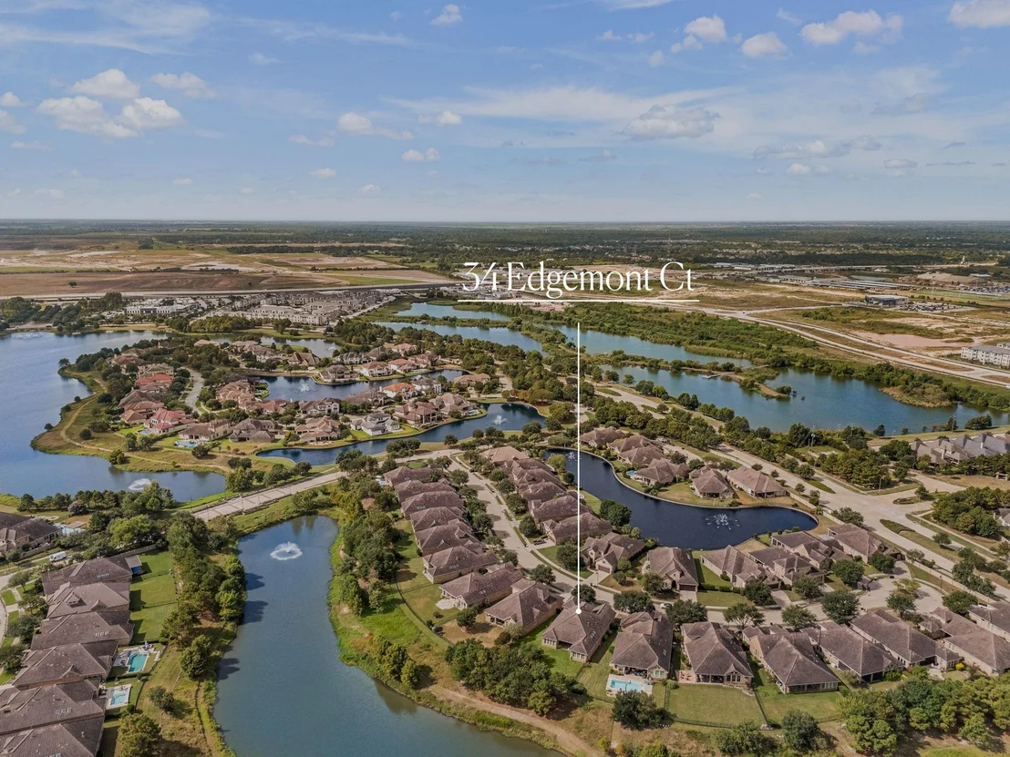 Photo of 34 Edgemont Court