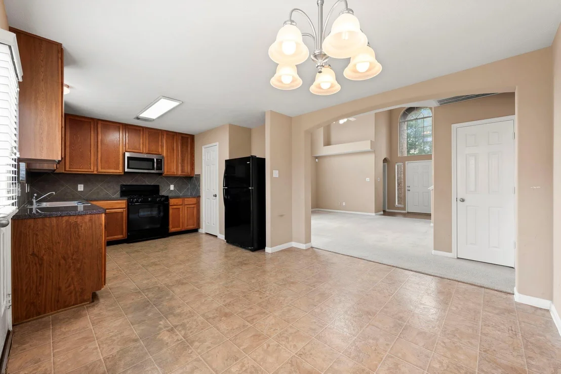 Photo of 3906 Falvel Shadow Creek Drive