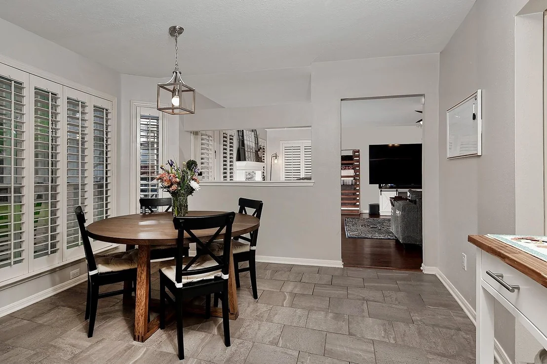Photo of 2619 Knollbrook Lane