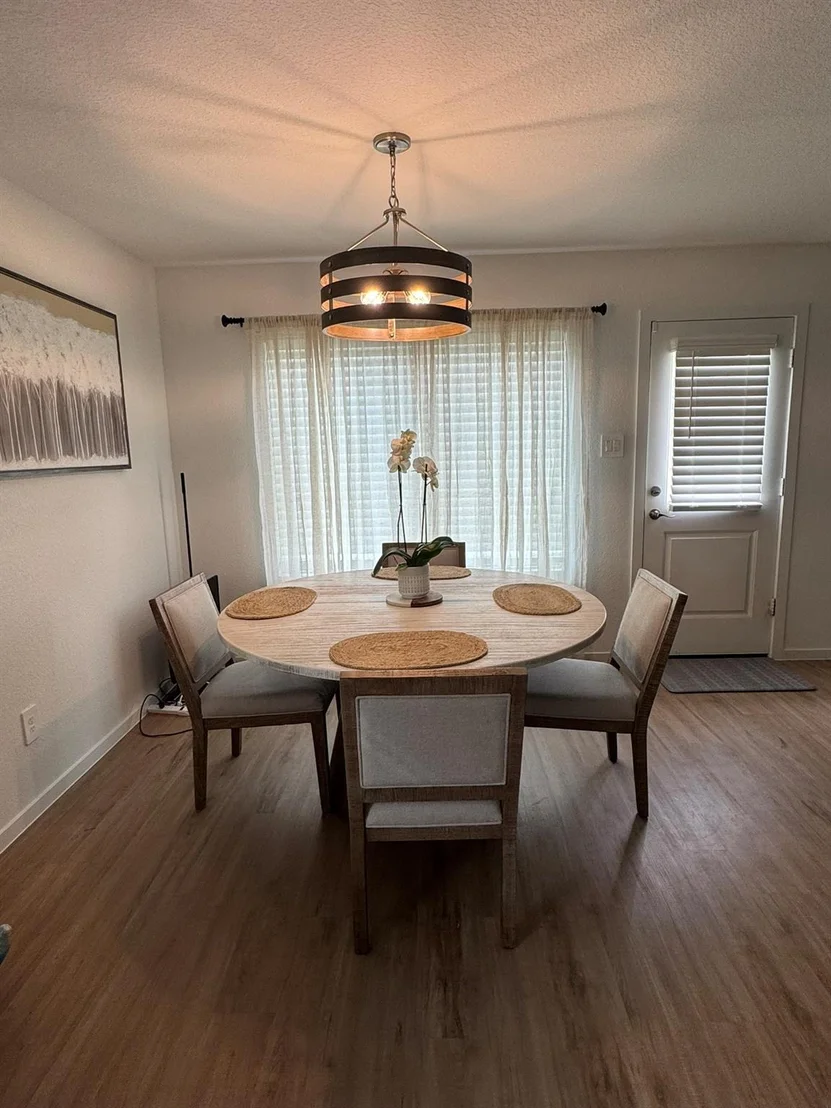 Photo of 14732 S Ascot Bend Circle