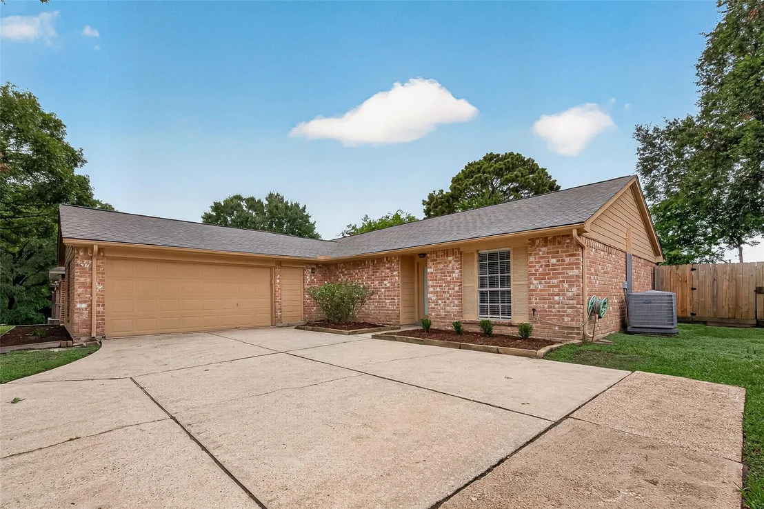 Photo of 14223 Bateau Drive