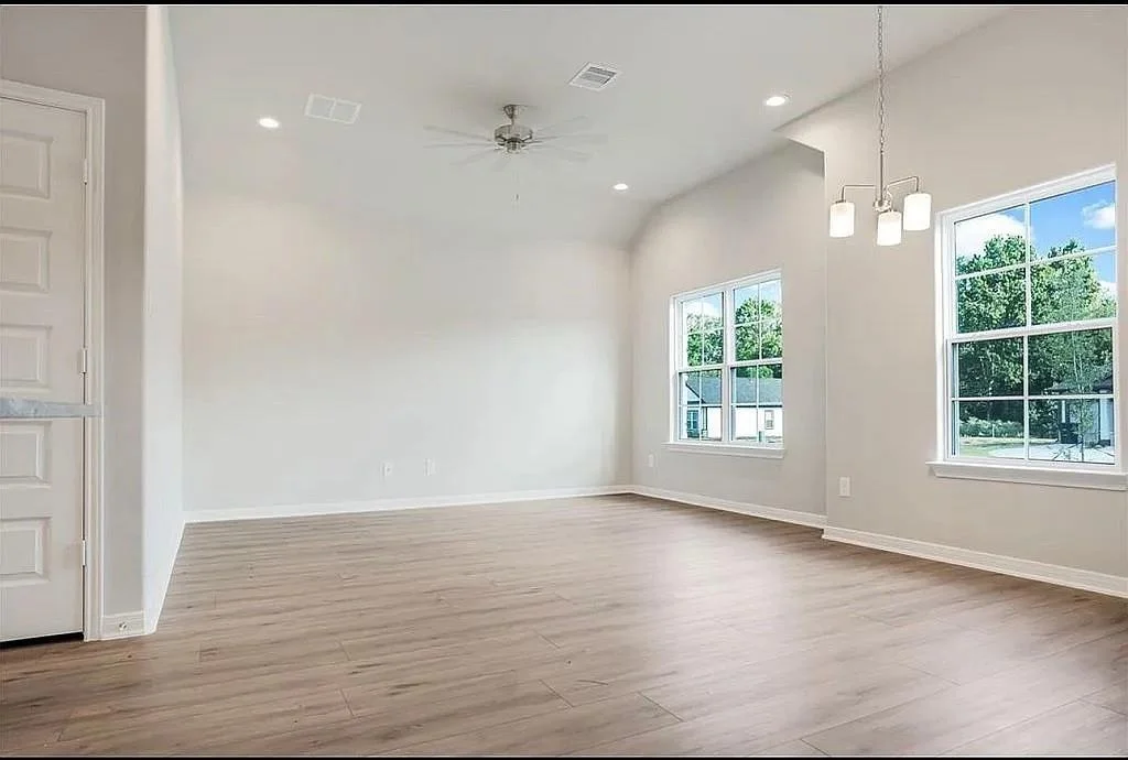 Photo of 11869 E Gate Drive