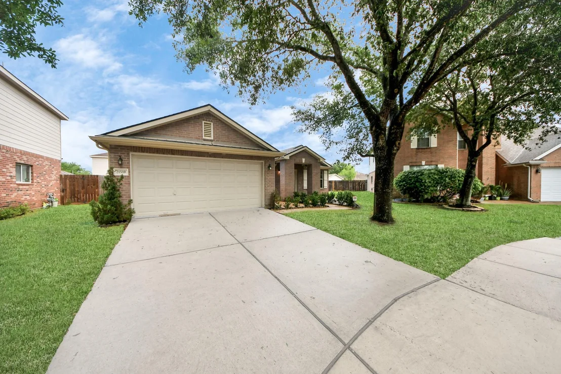 Photo of 21510 Tallow Grove Lane