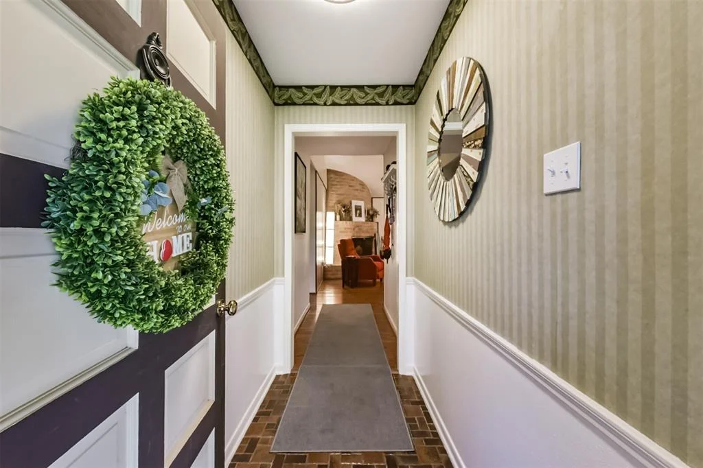 Photo of 12938 Dermott Drive