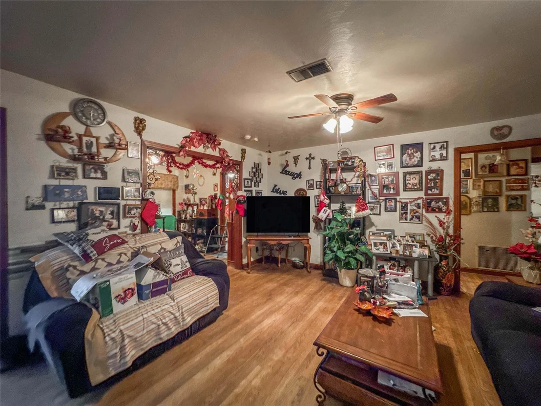 Photo of 821 Cypress Street
