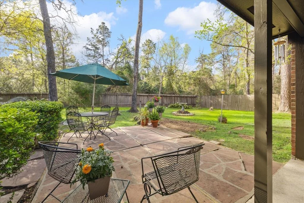 Photo of 33 Hickory Oak Drive