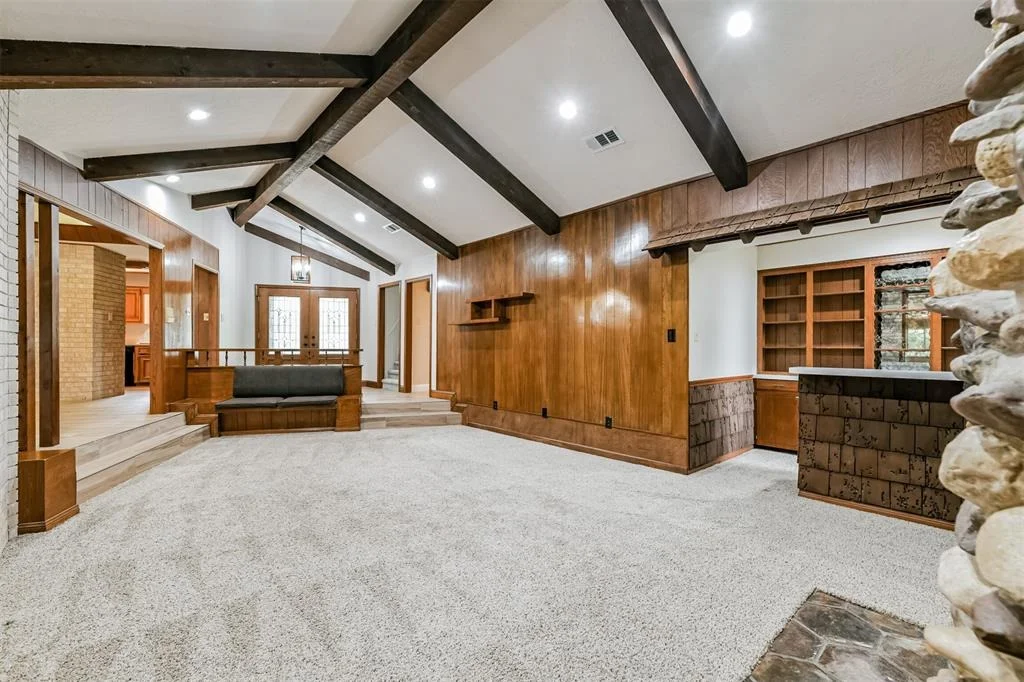 Photo of 407 Karlis Drive