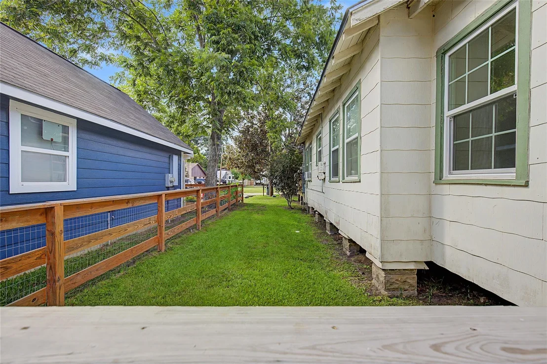 Photo of 304 Foster Street
