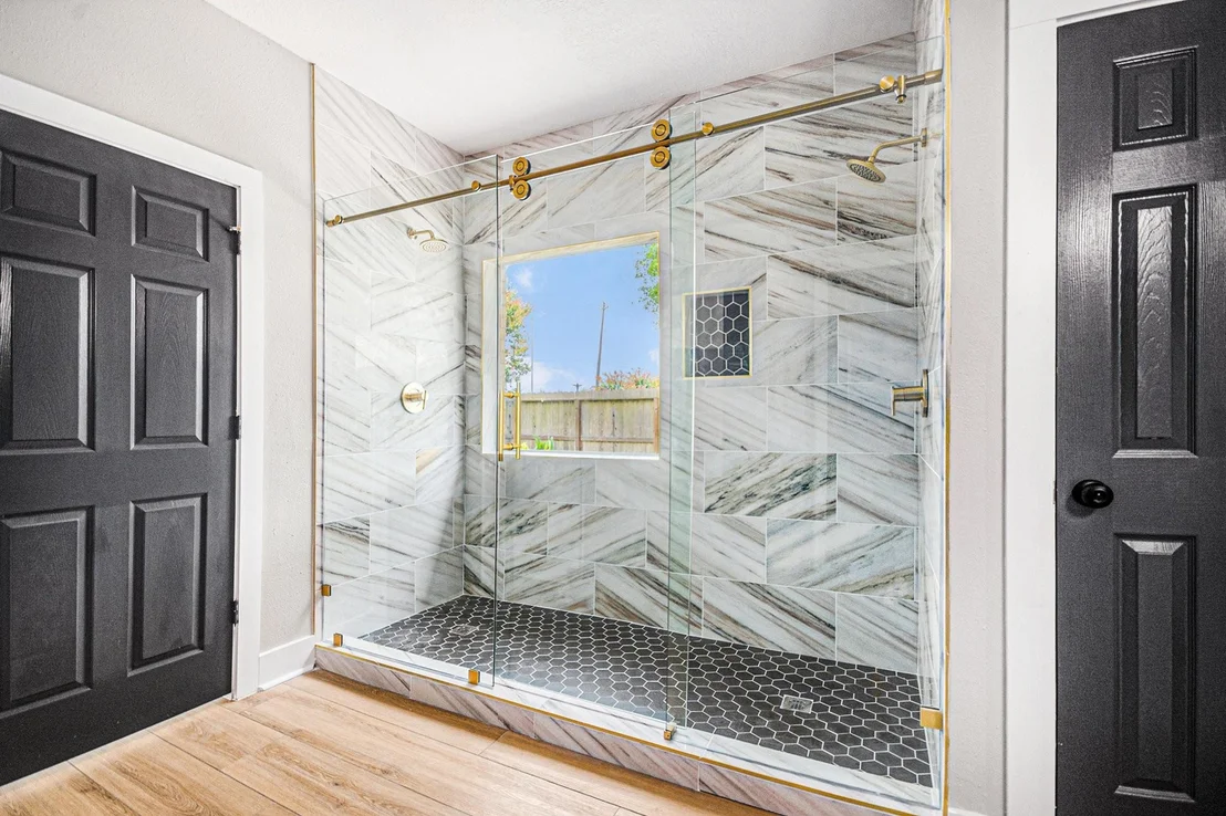 Photo of 7643 Rainbow Bend Drive