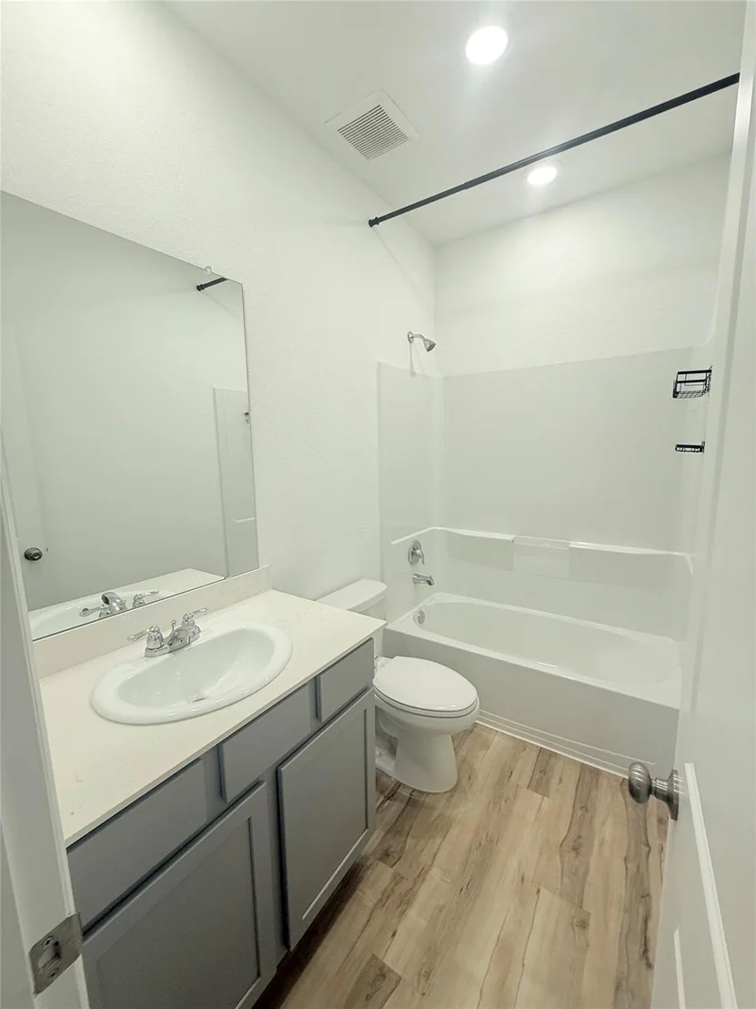 Photo of 4227 Sterling View Boulevard