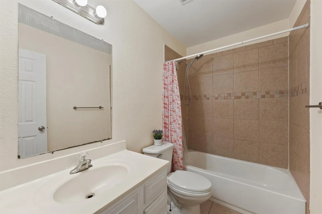 Photo of 1314 Robert Street