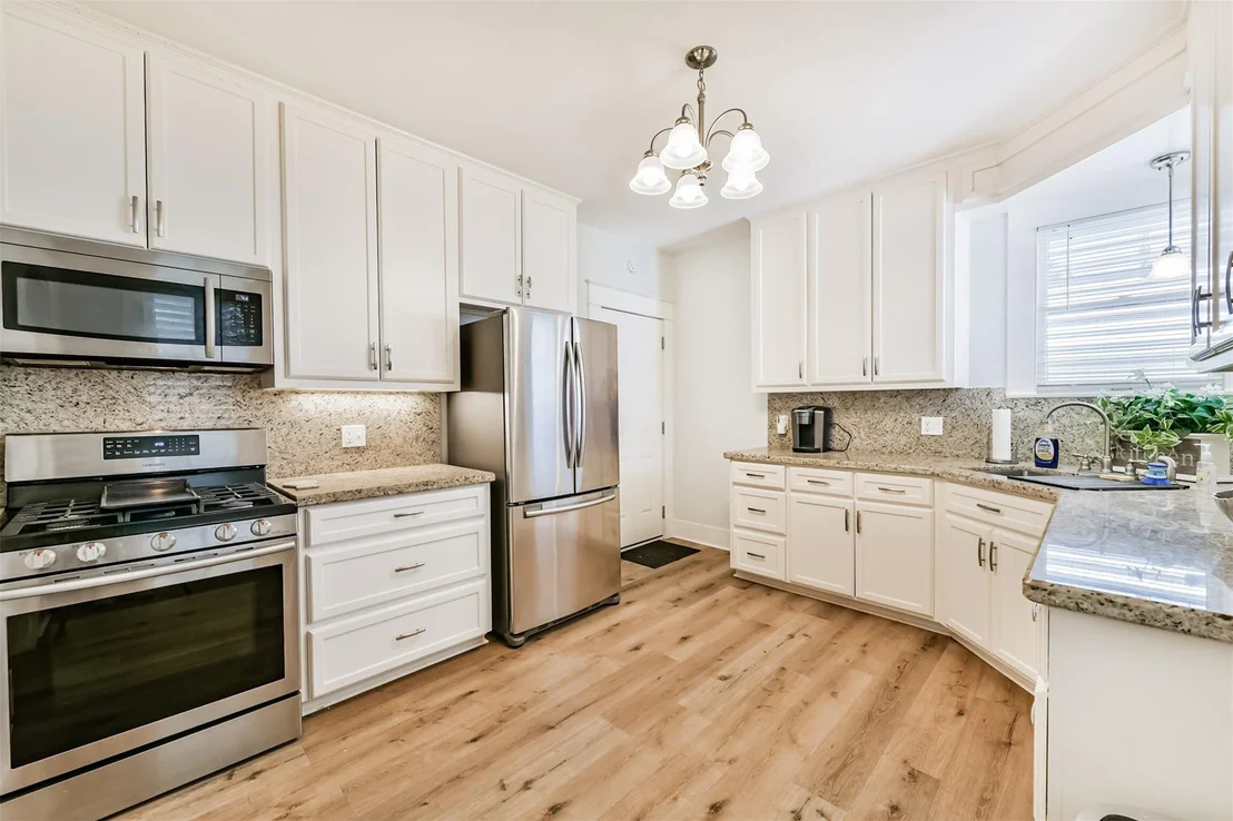 Photo of 2115 Jack Johnson Boulevard