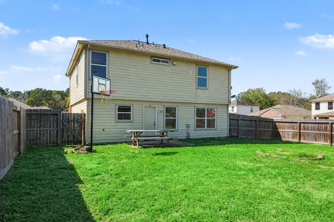 Photo of 22034 Willow Shade Lane
