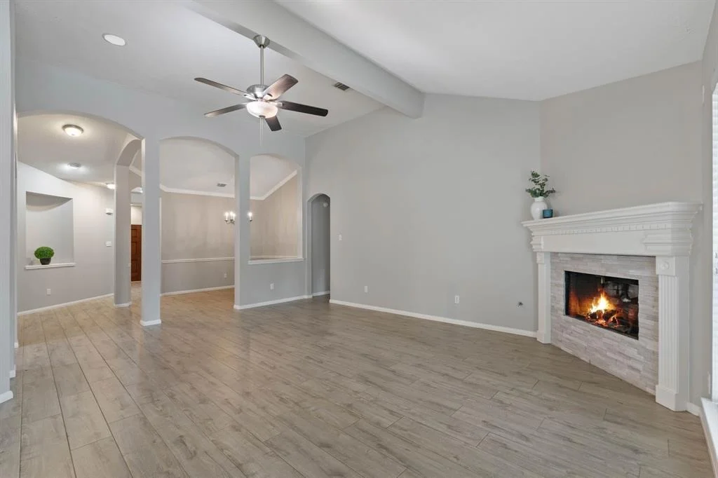 Photo of 42 Windswept Oaks Place