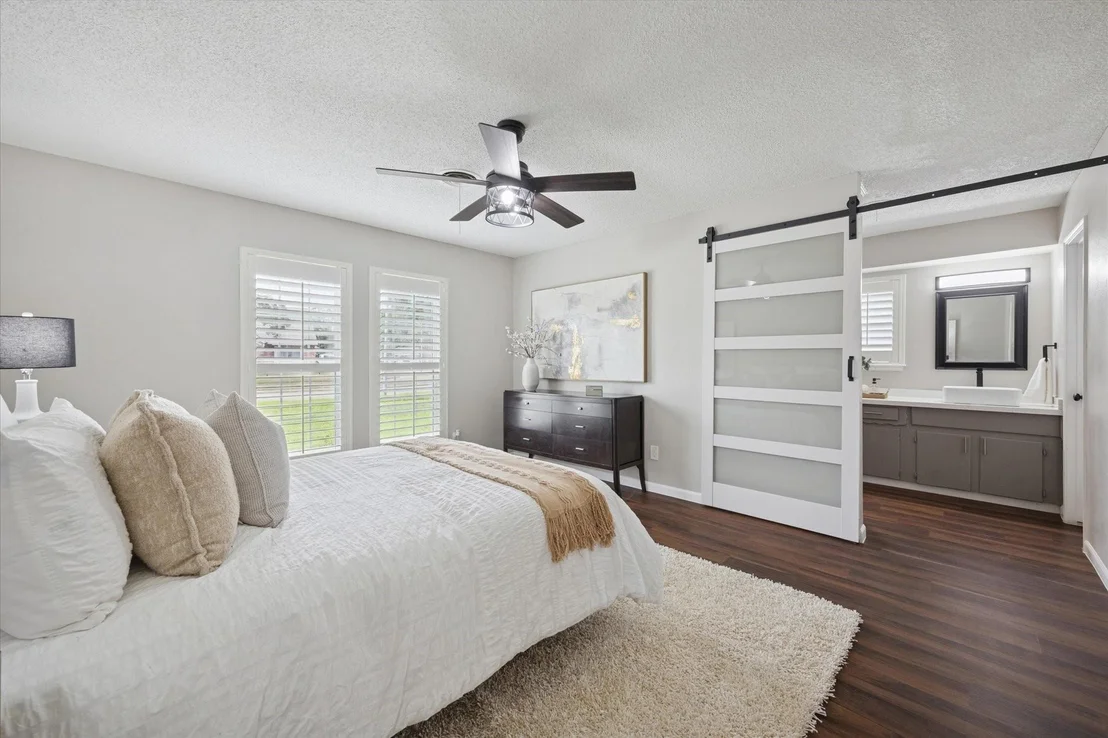 Photo of 5422 Golf Drive