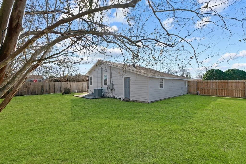 Photo of 915 Avenue E
