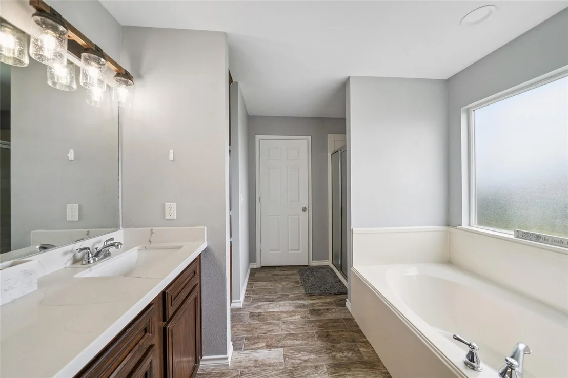 Photo of 15155 Schmidt Road