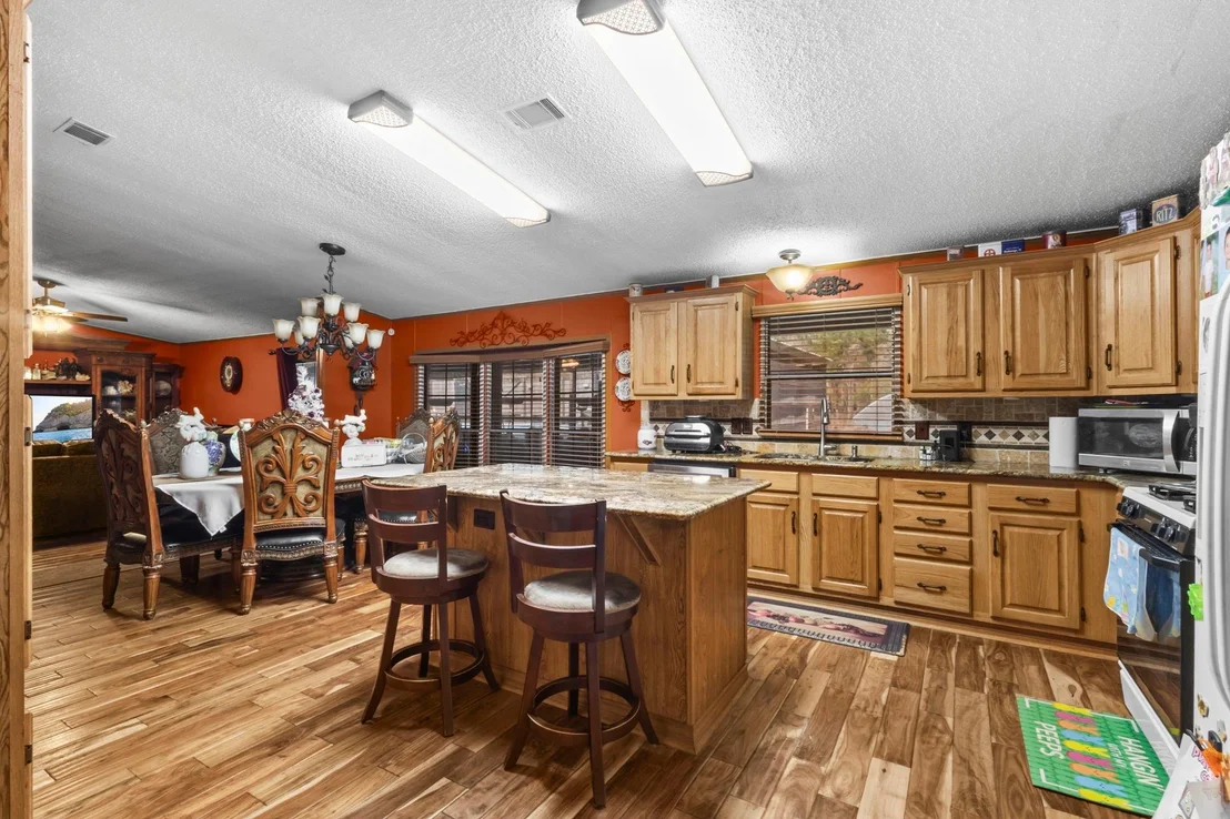Photo of 5912 Mesquite Dr