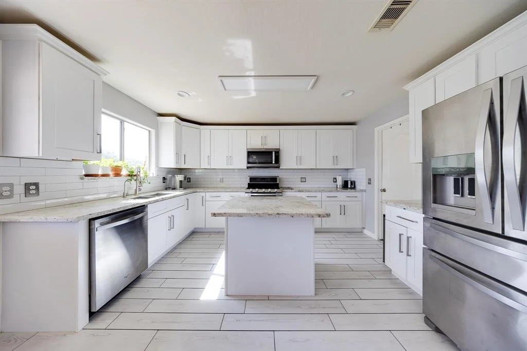 Photo of 8106 Sweetstone Bluff Lane